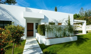 Sublieme moderne hedendaagse luxe villa te koop op een toplocatie, op loopafstand van voorzieningen, dicht bij alles - San Pedro, Marbella 10414 
