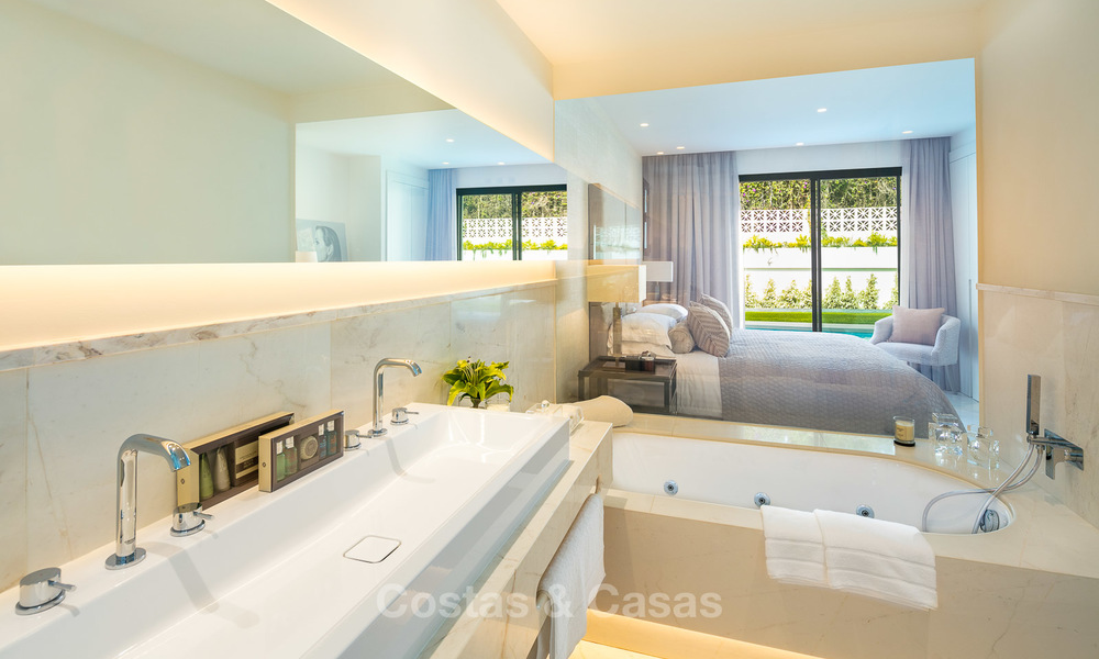 Sublieme moderne hedendaagse luxe villa te koop op een toplocatie, op loopafstand van voorzieningen, dicht bij alles - San Pedro, Marbella 10419