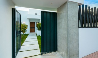 Sublieme moderne hedendaagse luxe villa te koop op een toplocatie, op loopafstand van voorzieningen, dicht bij alles - San Pedro, Marbella 10427 