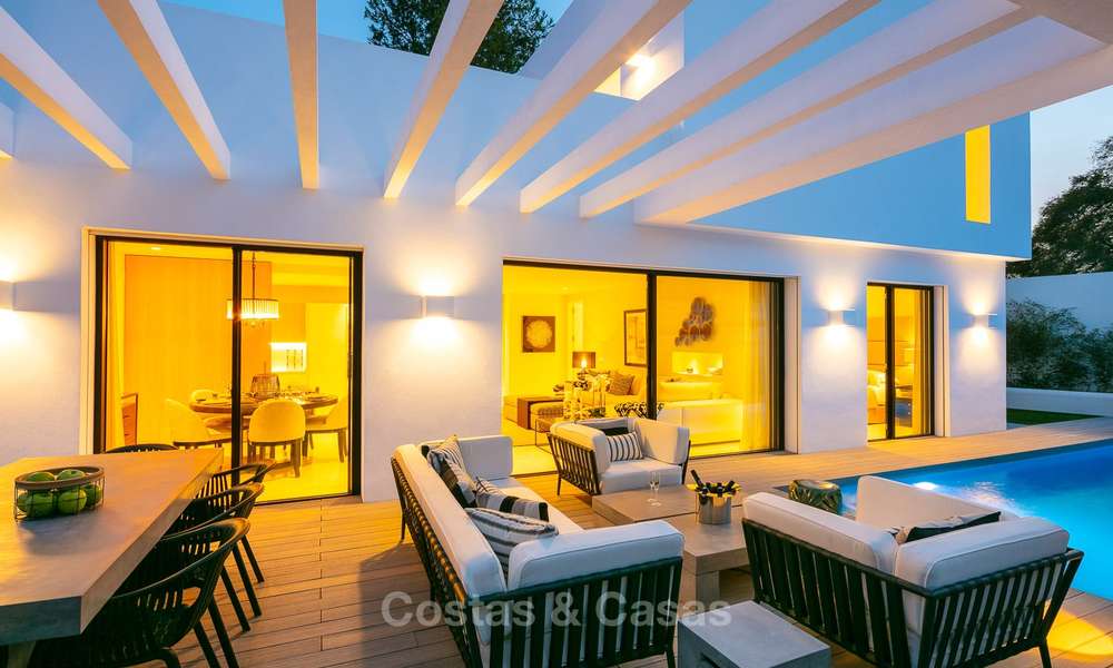 Sublieme moderne hedendaagse luxe villa te koop op een toplocatie, op loopafstand van voorzieningen, dicht bij alles - San Pedro, Marbella 10431