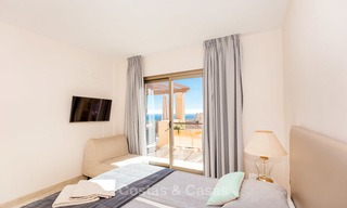 Luxe penthouse appartement met prachtige panoramische zichten op zee en bergen te koop, Benahavis, Marbella 10531 