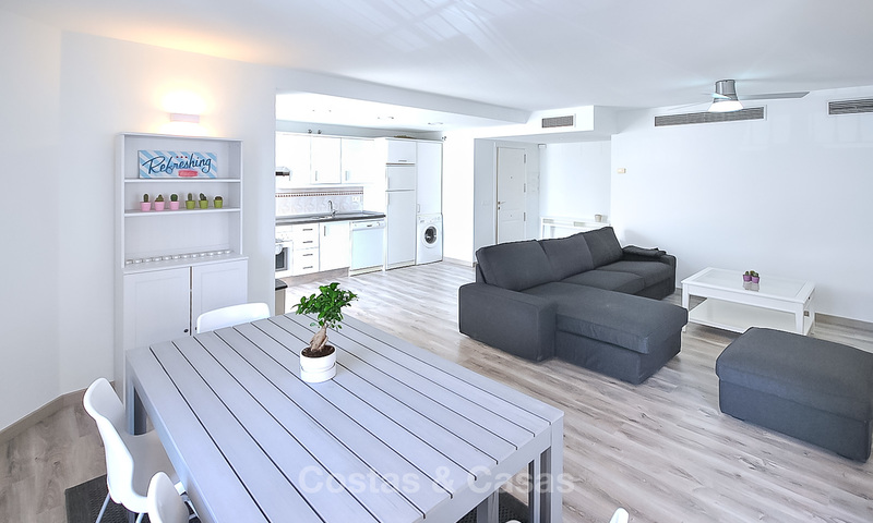 Gunstig gelegen gerenoveerd appartement te koop, op loopafstand van Puerto Banus en het strand - Nueva Andalucia, Marbella 10609 