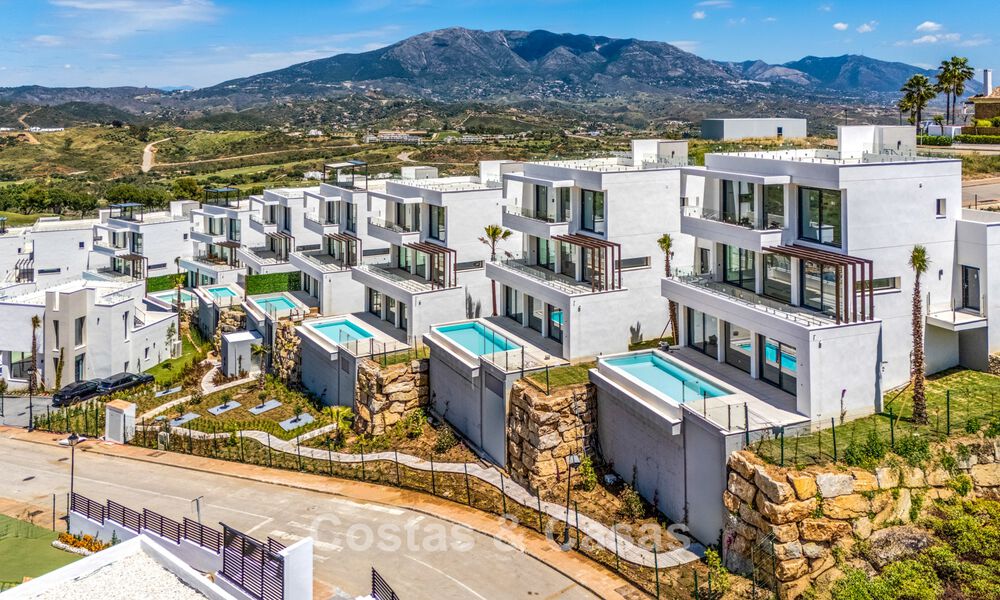 Nieuwe, exclusieve, moderne luxe villa's in een eersteklas golfresort te koop, Mijas, Costa del Sol 776778