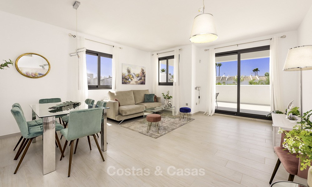 Nieuwe moderne appartementen aan het strand te koop, instapklaar - Estepona 17105