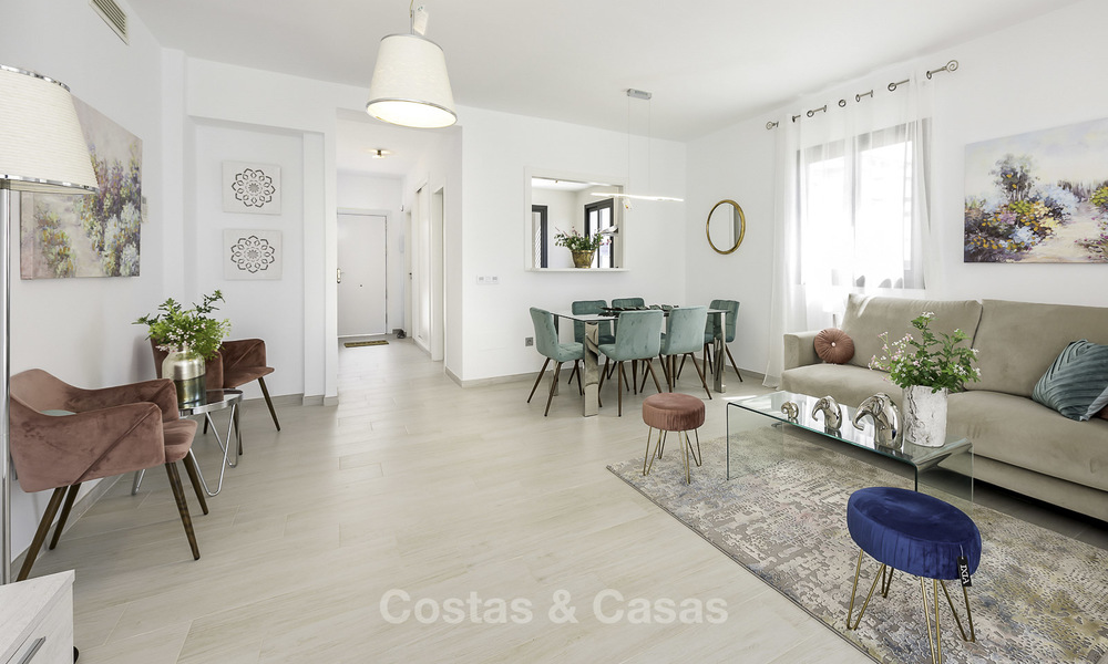 Nieuwe moderne appartementen aan het strand te koop, instapklaar - Estepona 17107