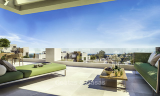 Gloednieuwe moderne luxe appartementen met prachtig zeezicht koop, eerstelijns golf positie, Marbella. Opgeleverd. 11609 