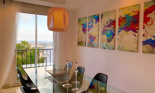 Halfvrijstaande woning én een penthouse te koop met zeezicht in Marbella - Benahavis 29307 