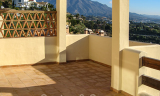 Halfvrijstaande woning én een penthouse te koop met zeezicht in Marbella - Benahavis 29434 