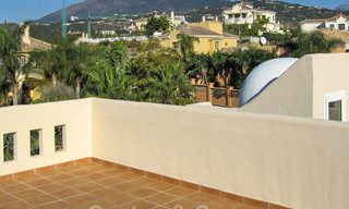 Halfvrijstaande woning én een penthouse te koop met zeezicht in Marbella - Benahavis 29443 