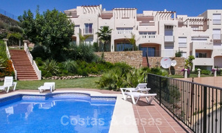 Halfvrijstaande woning én een penthouse te koop met zeezicht in Marbella - Benahavis 29447 