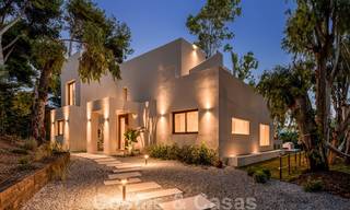 Prachtige nieuwe moderne luxe villa te koop aan het strand te Los Monteros, Oost Marbella 26645 