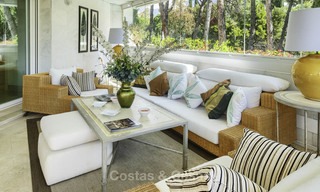 Ruim en luxueus strandappartement te koop in een prestigieus complex, centrum Marbella - Golden Mile 11948 