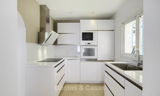 Gezellig gerenoveerd huis te koop in een eerstelijn strandurbanisatie op de New Golden Mile, Estepona - Marbella 11997 