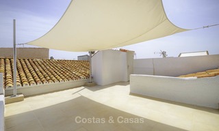 Gezellig gerenoveerd huis te koop in een eerstelijn strandurbanisatie op de New Golden Mile, Estepona - Marbella 12011 