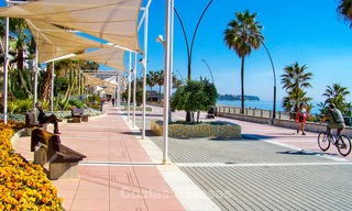 LAATSTE VILLA´S! Prachtige nieuwe moderne villa's te koop dicht bij Estepona centrum, Costa del Sol 12190 