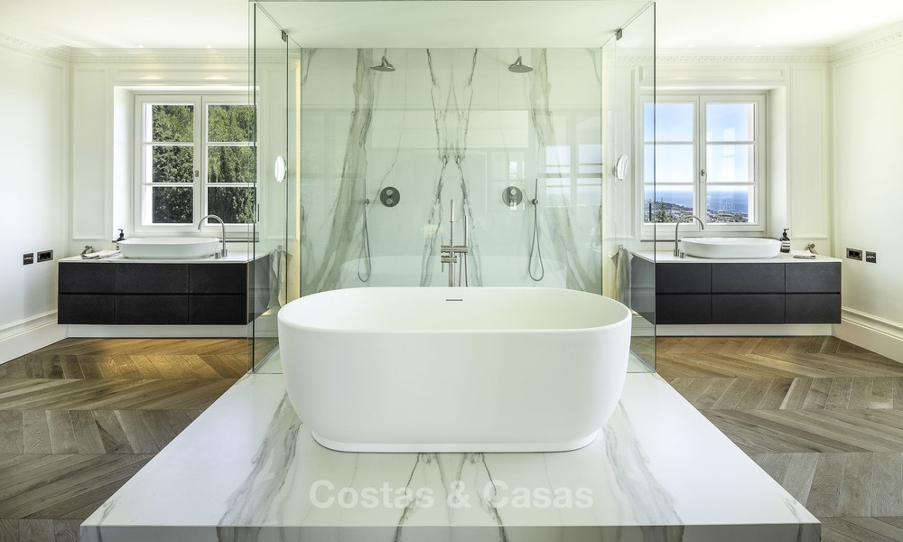 Indrukwekkende en unieke eigentijdse luxe villa met spectaculair zeezicht te koop in Sierra Blanca, Golden Mile, Marbella 12565