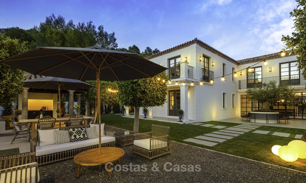 Indrukwekkende en unieke eigentijdse luxe villa met spectaculair zeezicht te koop in Sierra Blanca, Golden Mile, Marbella 12575
