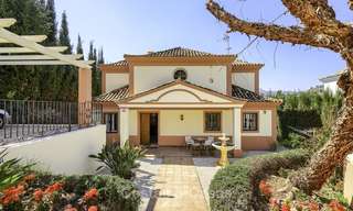 Gezellige villa in rustieke stijl met zee- en bergzicht te koop, Benahavis, Marbella 12642 
