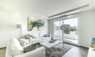 Volledig gerenoveerd penthouse appartement aan het strand te koop op de New Golden Mile, tussen Estepona en Marbella 12821 
