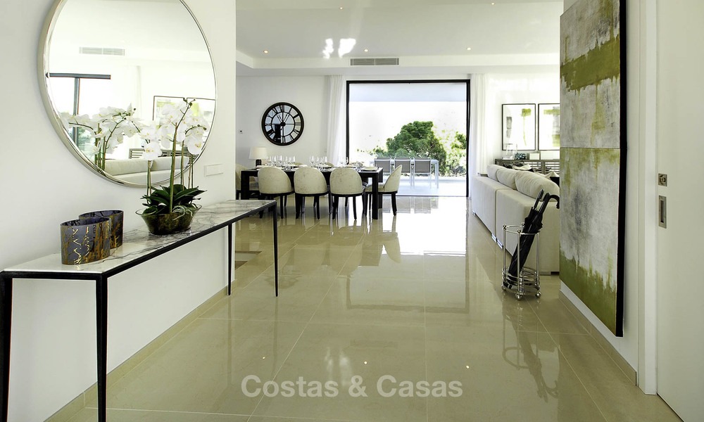 Prachtige nieuwe eigentijdse luxe villa's met panoramisch zeezicht te koop, Benahavis, Marbella 13450