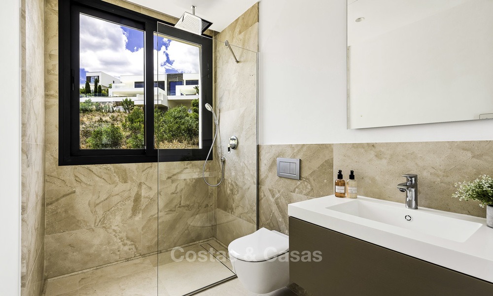 Gloednieuwe moderne designer villa met prachtig zeezicht te koop, instapklaar, Benahavis - Marbella 13676