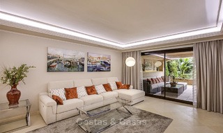 Charmant klasse appartement te koop in een stijlvolle urbanisatie, strandzijde tussen Marbella en Estepona 13911 