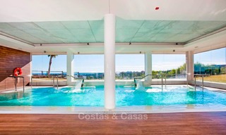 Los Arrayanes Golf: Moderne, ruime, luxe Appartementen en Penthouses te koop in Marbella - Benahavis 13998 