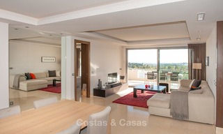 Los Arrayanes Golf: Moderne, ruime, luxe Appartementen en Penthouses te koop in Marbella - Benahavis 14006 