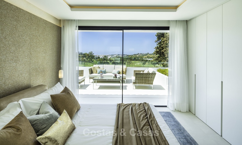 Prachtige volledig gerenoveerde luxe villa te koop, direct aan de golfbaan, Nueva Andalucia, Marbella 14250