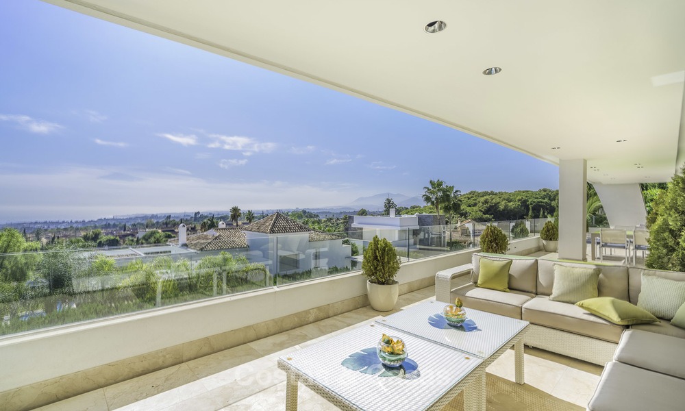 Verbluffend super deluxe 5 slaapkamer penthouse appartement met panoramisch zeezicht te koop in Sierra Blanca op de Golden Mile, Marbella 14277