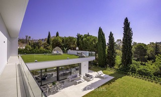 Gloednieuwe moderne villa te koop, instapklaar, dichtbij San Pedro centrum, in Benahavis - Marbella 14631 