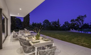 Gloednieuwe moderne villa te koop, instapklaar, dichtbij San Pedro centrum, in Benahavis - Marbella 14645 