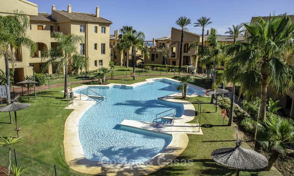 Te koop: instapklare, charmante luxe appartementen in Andalusische stijl, met adembenemend zeezicht, Benahavis - Marbella 14841
