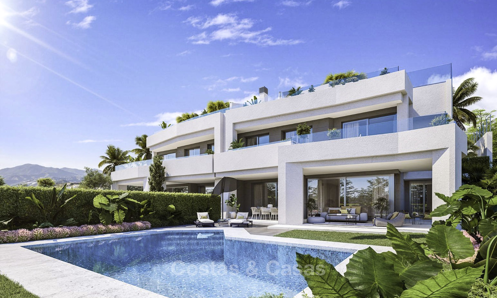 Nieuwe luxueuze appartementen direct aan de golfbaan te koop, met prachtig zee- en golfzicht, Oost-Marbella 16777