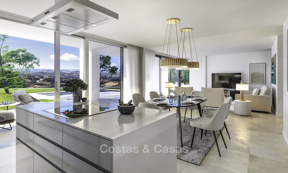 Nieuwe luxueuze appartementen direct aan de golfbaan te koop, met prachtig zee- en golfzicht, Oost-Marbella 16781