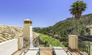 Prachtige villa in modern-mediterrane stijl te koop, eerstelijns golf, Benahavis - Marbella 15408 