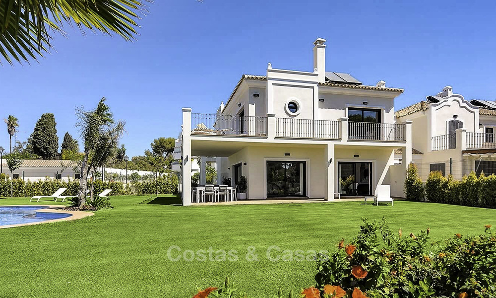 Nieuwe modern-mediterrane luxe villa te koop nabij het strand, instapklaar, Guadalmina Baja, Marbella 15496