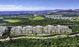 Moderne nieuwe appartementen met zeezicht te koop in één van de beste golfresorts, Casares, Costa del Sol 16706 