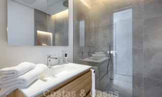 Prachtige eigentijdse luxe villa met uitzicht op zee en bergen te koop, Benahavis - Marbella 27995 