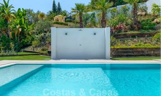 Prachtige eigentijdse luxe villa met uitzicht op zee en bergen te koop, Benahavis - Marbella 28049 