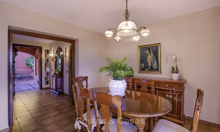 Rustieke Andalusische villa met apart gastenverblijf te koop, in het centrum van Marbella stad 16251 