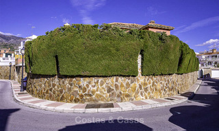 Rustieke Andalusische villa met apart gastenverblijf te koop, in het centrum van Marbella stad 16266 