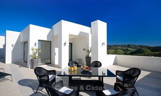 Modern penthouse te koop in Marbella met zicht op de Middellandse Zee en een enorm terras op 1 niveau 17048 