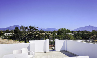 Fonkelnieuwe super-moderne luxe villa te koop, in een chique strandwijk op de grens van Marbella - Estepona 17639 