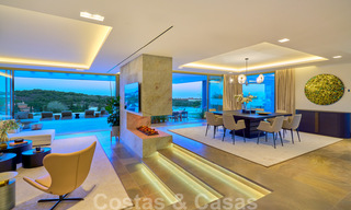 Spectaculaire eigentijdse luxe villa te koop, met prachtig zeezicht en een eerstelijns frontlinie golf positie in Benahavis - Marbella 36716 