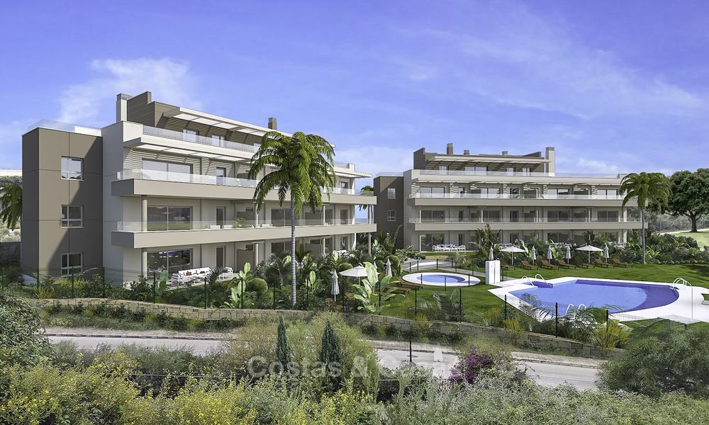 Nieuwe moderne appartementen in een idyllisch golfresort te koop, met fantastisch uitzicht! Mijas, Costa del Sol 18093