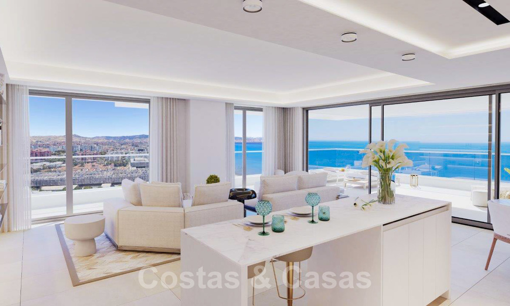 Nieuwe moderne luxe appartementen in een iconisch complex te koop, direct aan de strandboulevard van Malaga stad 20413