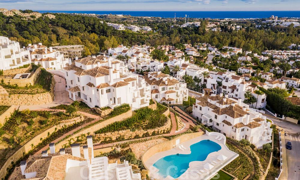 Zeer ruim nieuw luxe 4-slaapkamer appartment te koop in een stijlvol complex in Nueva Andalucia te Marbella 31974