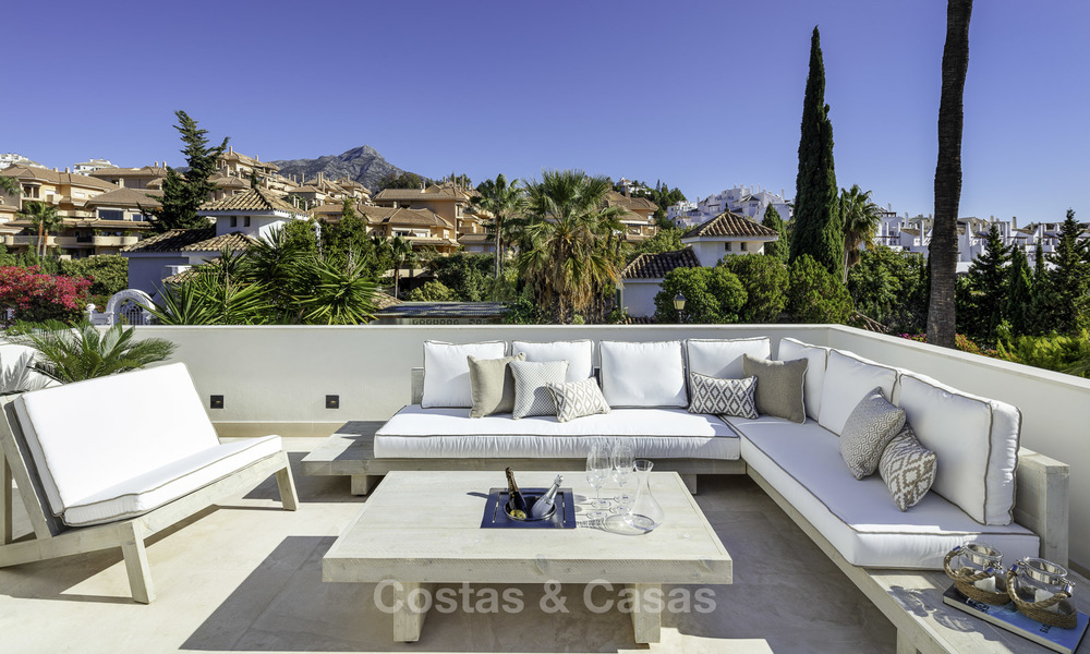 Volledig gerenoveerde modern-mediterrane luxe villa te koop in Nueva Andalucia's Golf Valley, Marbella 19216