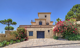 Charmante gerenoveerde klassieke villa met adembenemend zeezicht te koop, Estepona 19468 